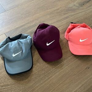 Nike Featherlight Dri-Fit golf hats (3)